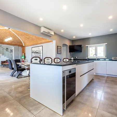 Villa Beautiful Carvoeiro - 4 Bedrooms - Valley Sun - Private Pool And Panoramic Ocean Views - Algarve Carvoeiro (Lagoa)