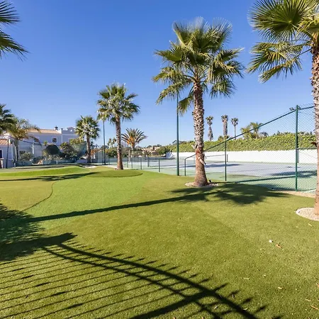 Beautiful Carvoeiro - 4 Bedrooms - Valley Sun - Private Pool And Panoramic Ocean Views - Algarve Villa